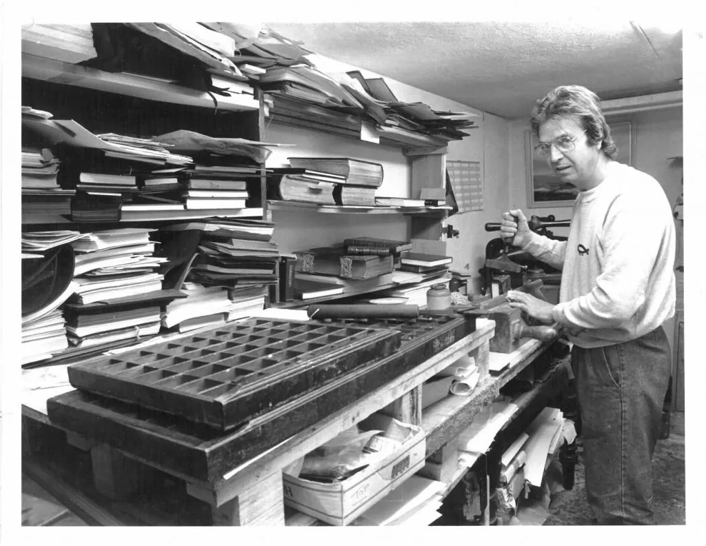 Mike Hannen Bookbinder